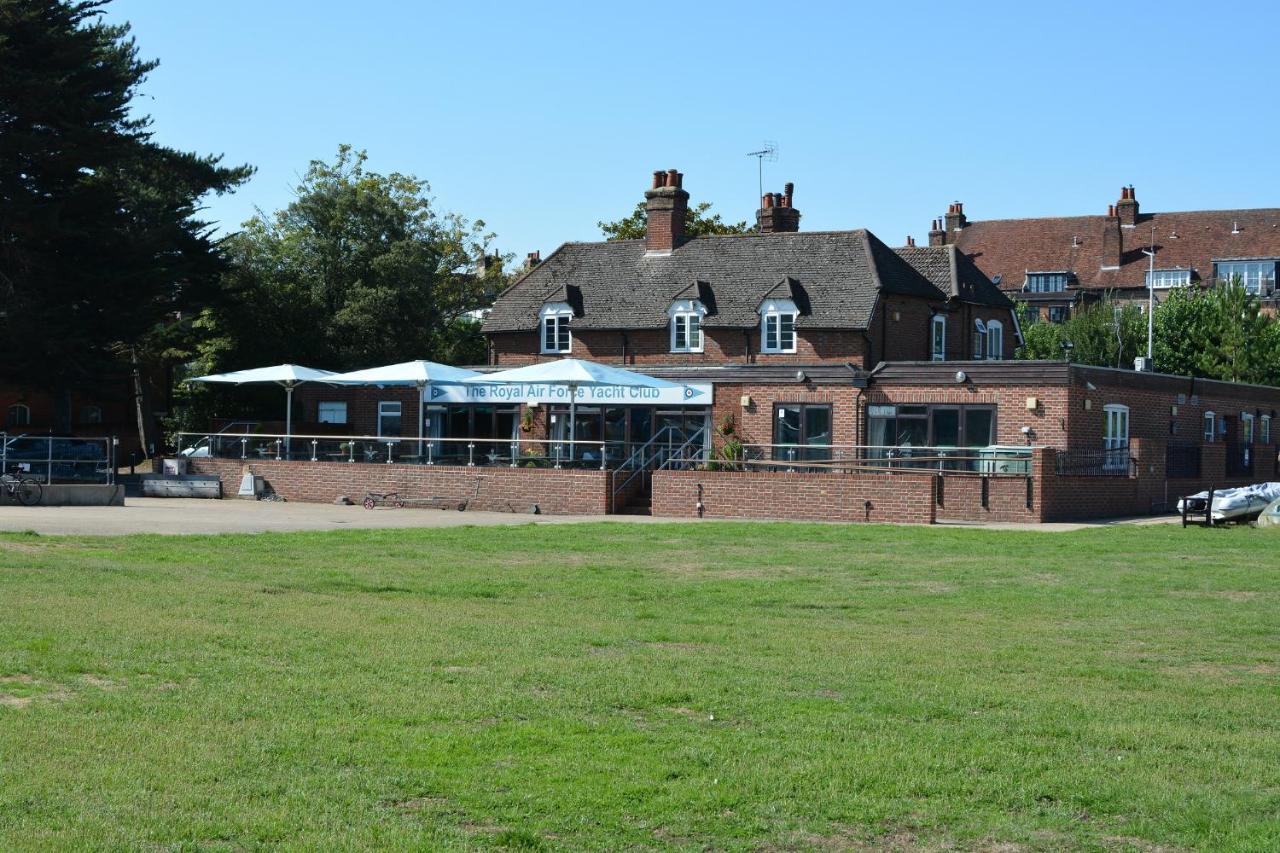 Riverside House Hamble-le-Rice Extérieur photo